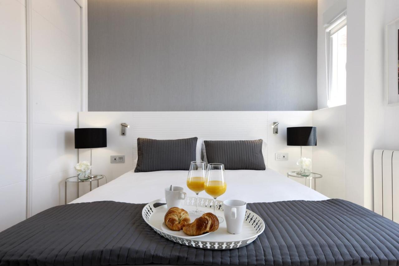 Latina Plaza Apartment Madrid Bagian luar foto
